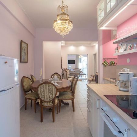 Lovely Apartment In Atény Exteriér fotografie